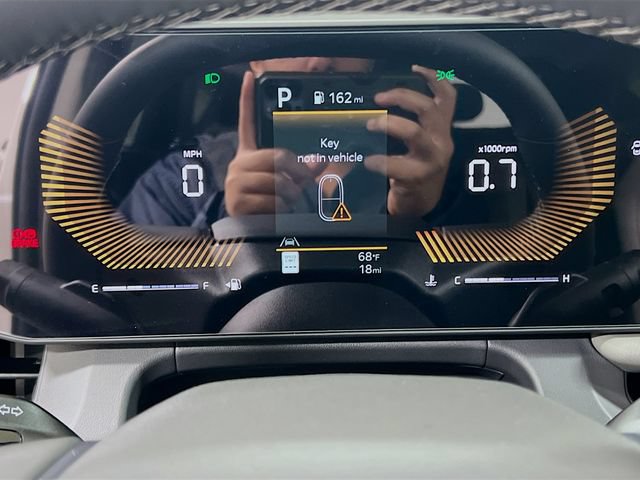 New 2027 Kia Seltos LX FWD image 12