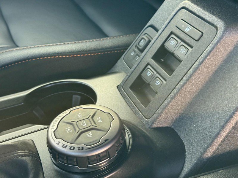 Used 2023 Ford Bronco Badlands image 24