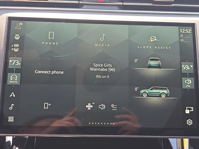 Used 2025 Land Rover Range Rover Sport SE AWD/4WD image 22
