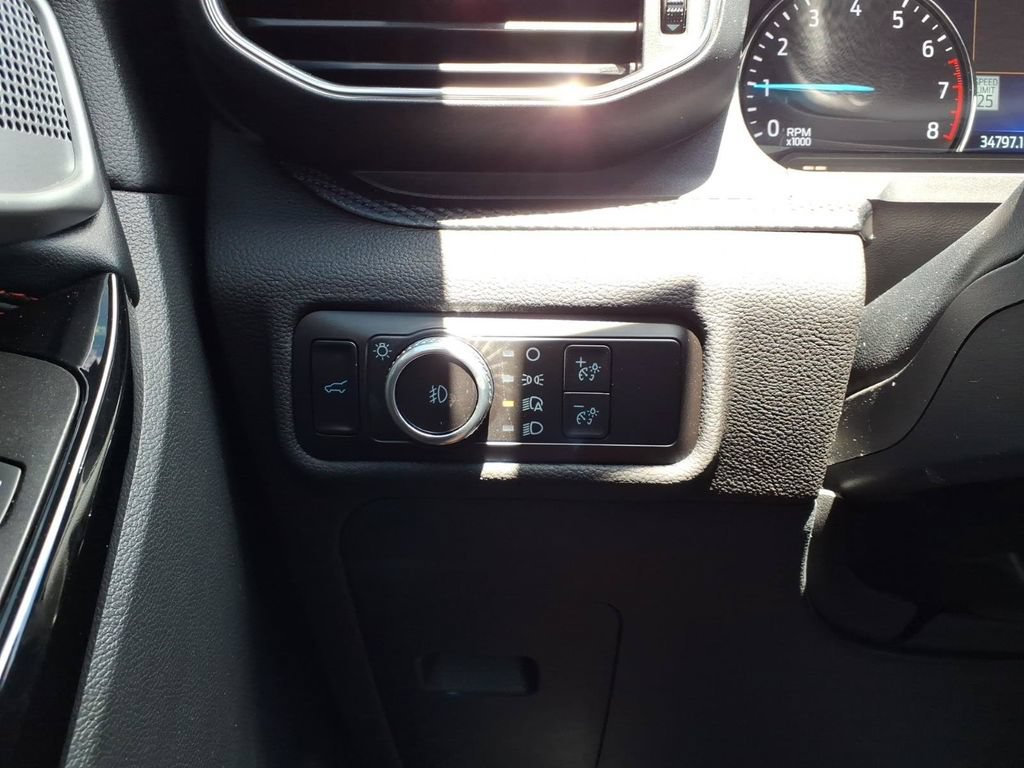 Certified 2023 Ford Explorer ST-Line AWD/4WD image 15