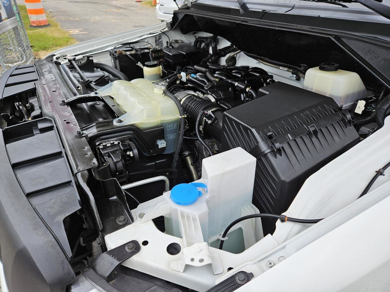 Used 2019 Nissan NV 2500 SV RWD image 45