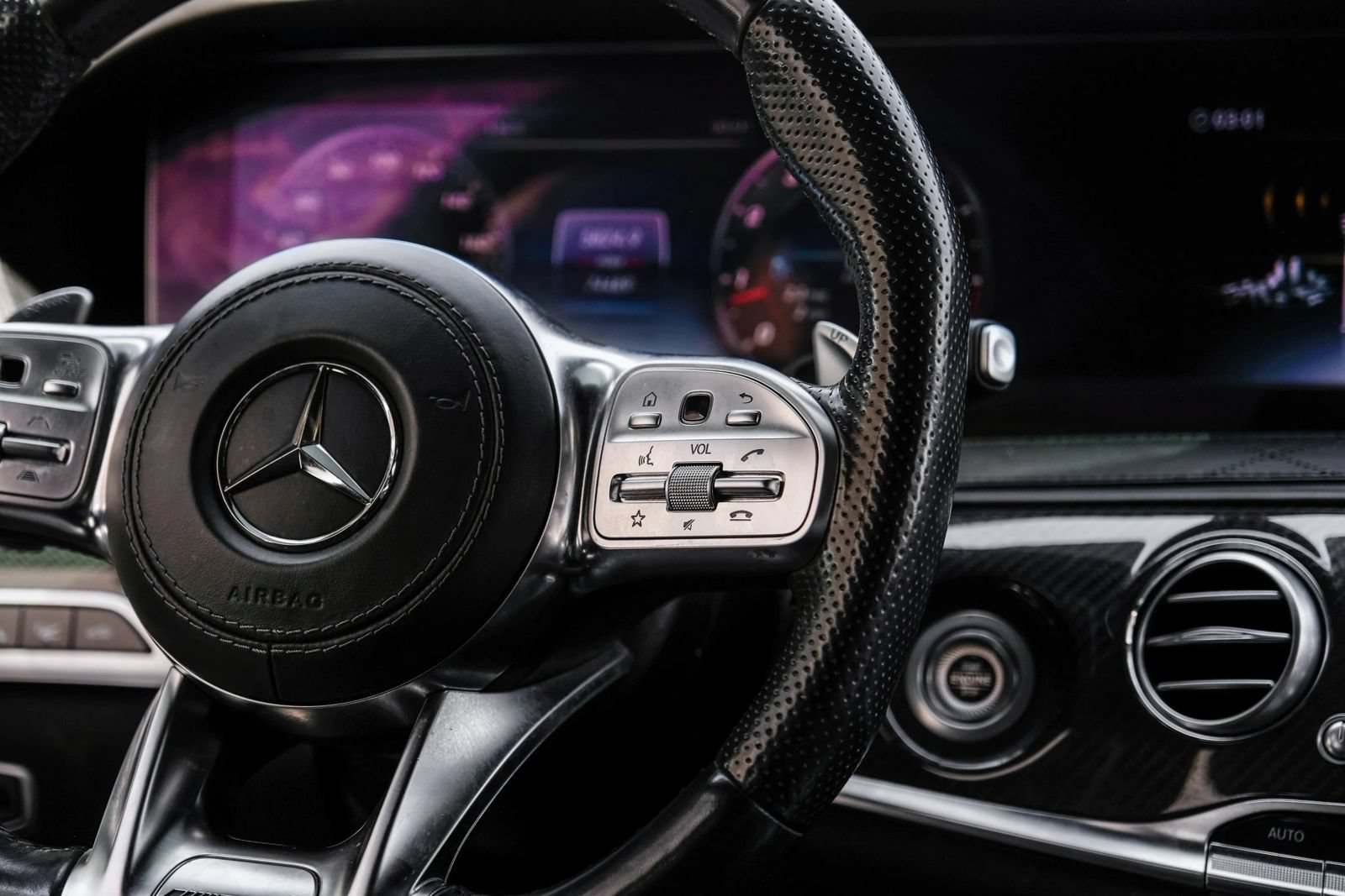 Used 2019 Mercedes-Benz S 63 AMG S 4MATIC Sedan image 20