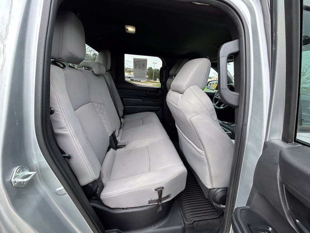 Used 2024 Toyota Tacoma SR5 AWD/4WD image 30