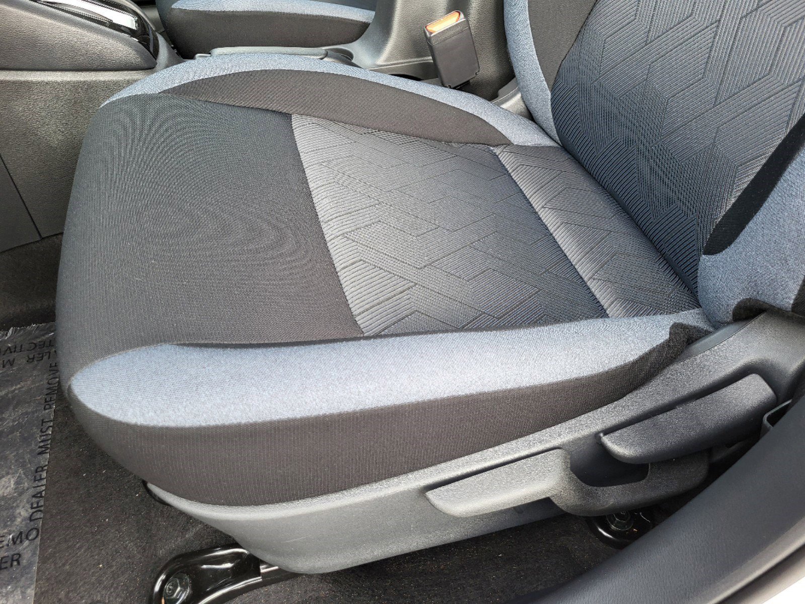 New 2025 Nissan Versa SV w/ Trunk Package image 7