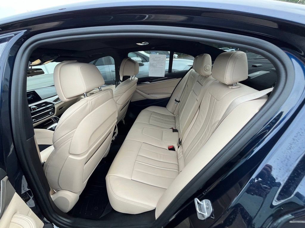 Used 2017 BMW 540i xDrive AWD/4WD image 11