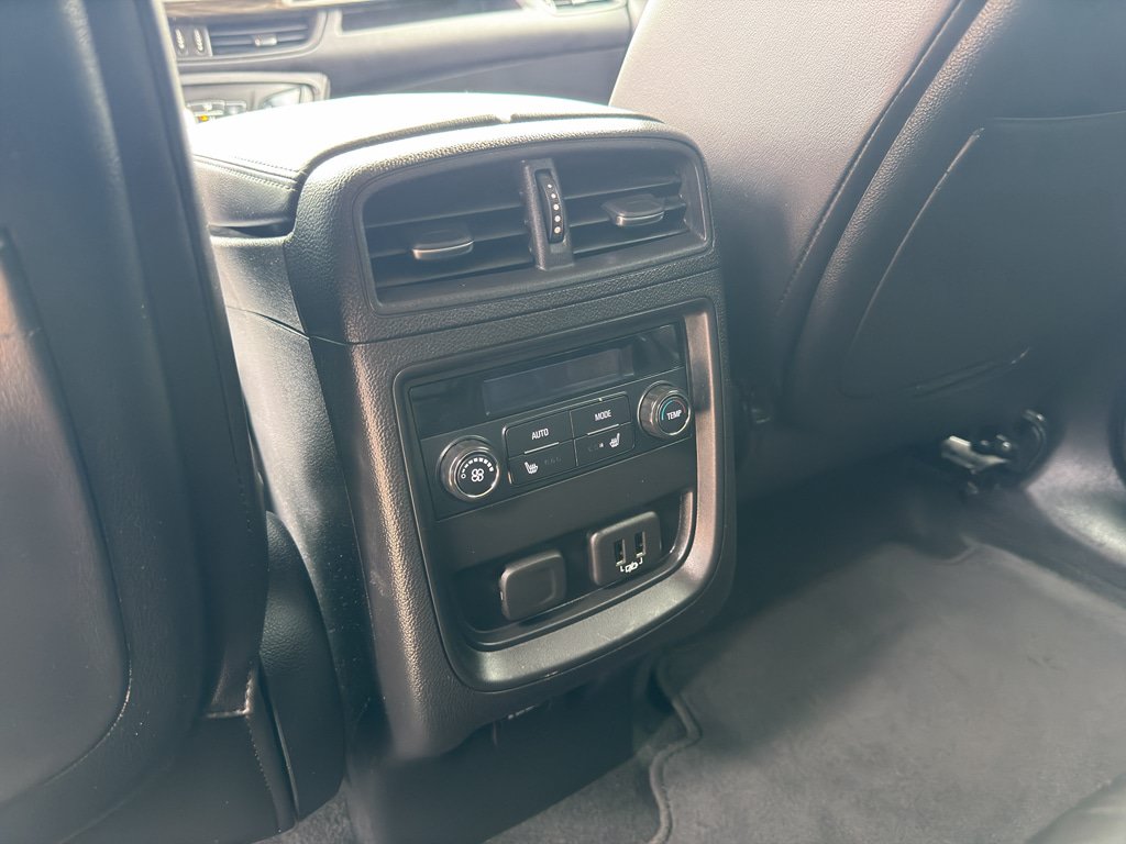 Used 2020 Buick Envision Premium w/ Driver Confidence Package AWD/4WD image 16