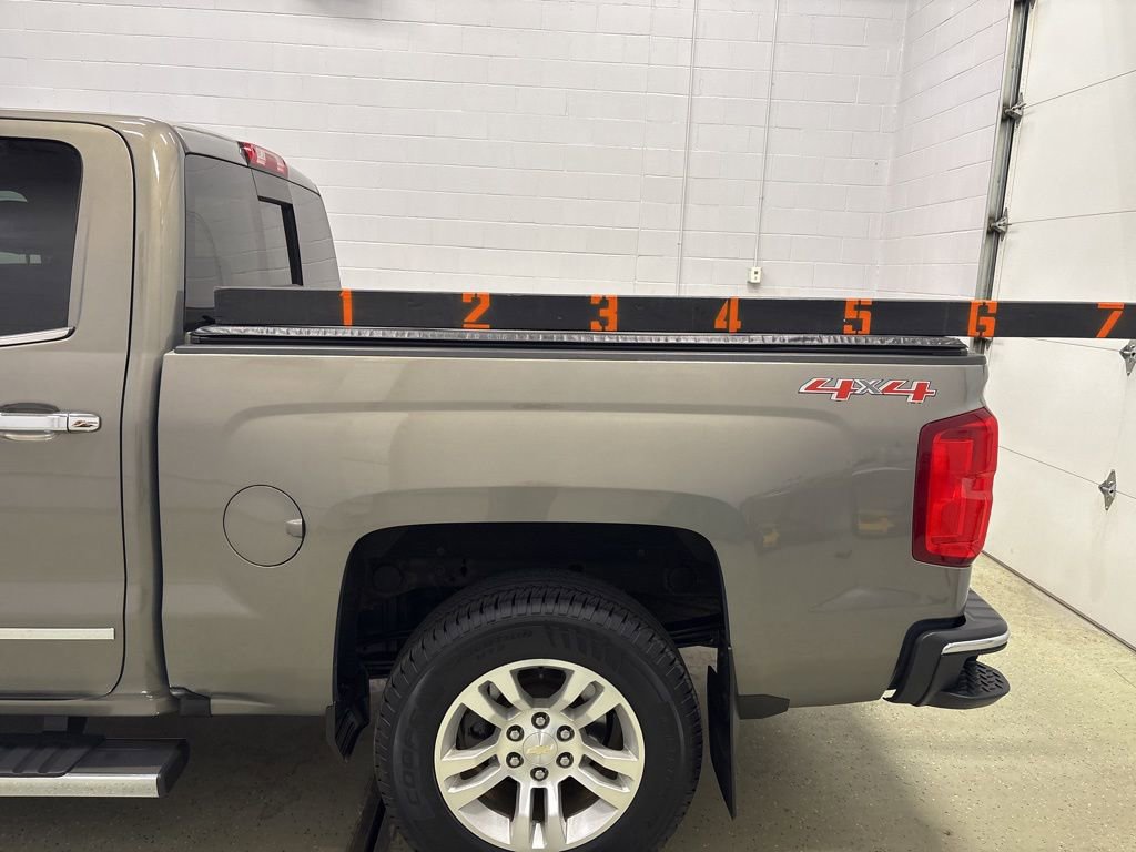 Used 2017 Chevrolet Silverado 1500 LTZ AWD/4WD image 13