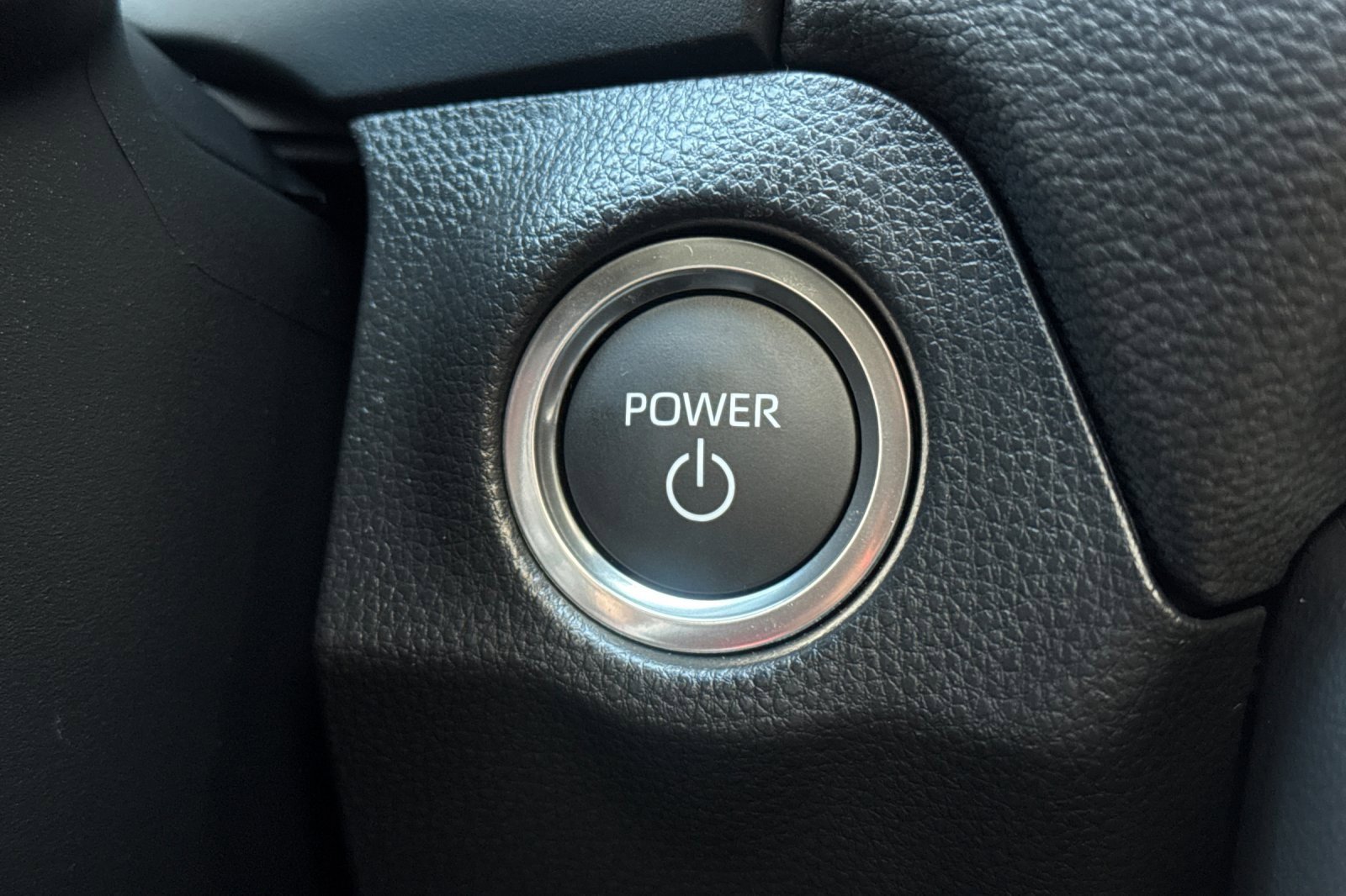 Certified 2025 Toyota RAV4 XSE image 27