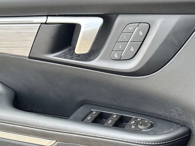 Used 2026 Buick Enclave Preferred w/ Power Package FWD image 18