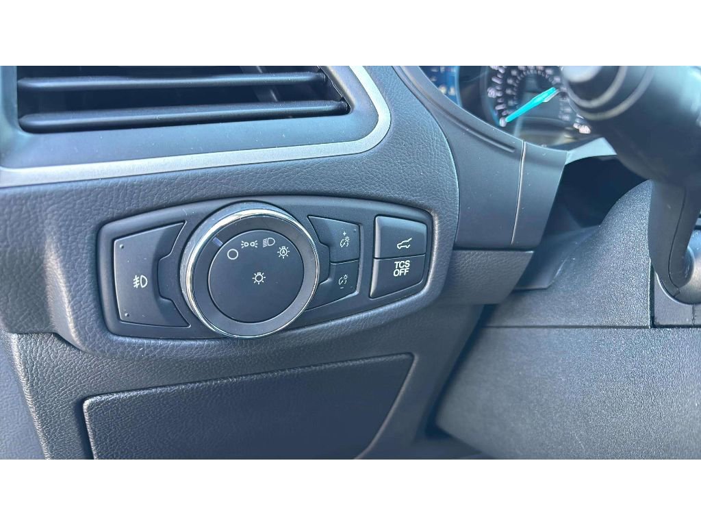 Used 2022 Ford Edge SEL w/ Convenience Package image 19