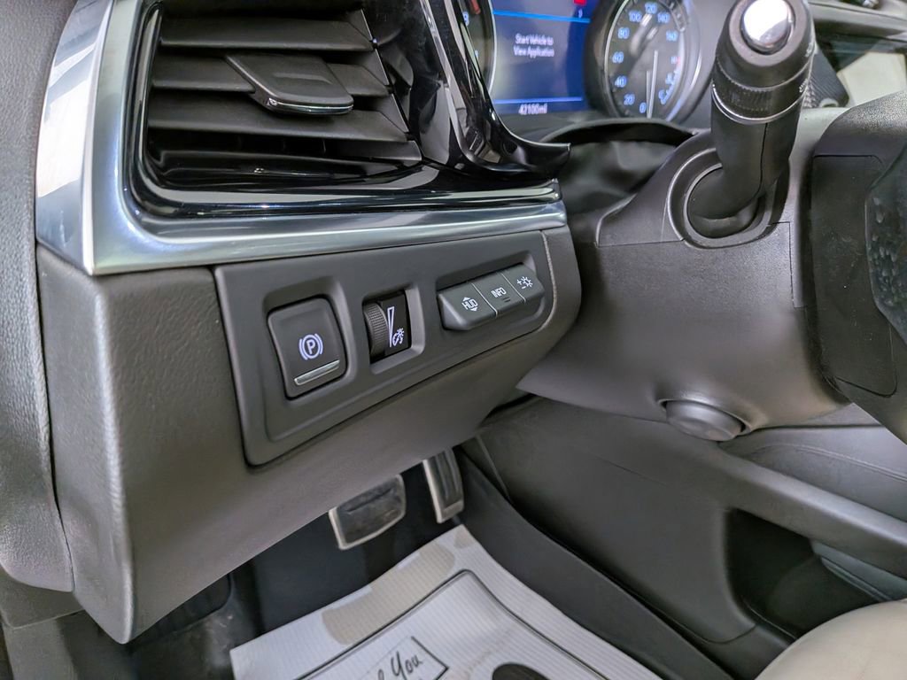 Used 2023 Cadillac XT6 Sport w/ Technology Package image 20