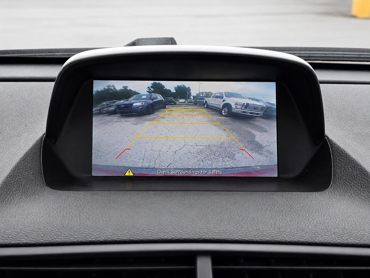 Certified 2015 Buick Encore Convenience FWD image 22