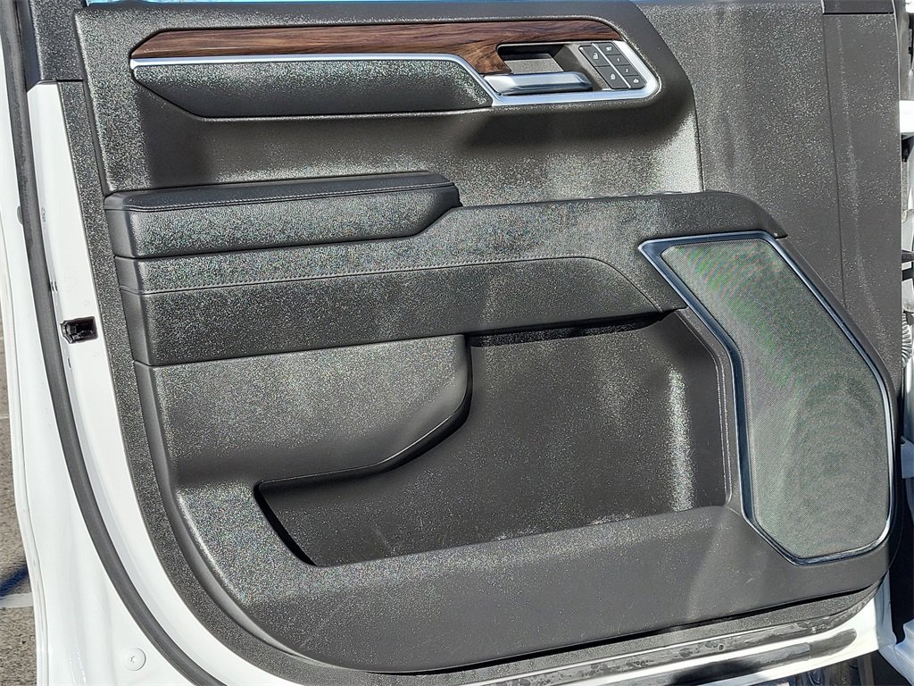 Certified 2024 GMC Sierra 1500 SLT image 7