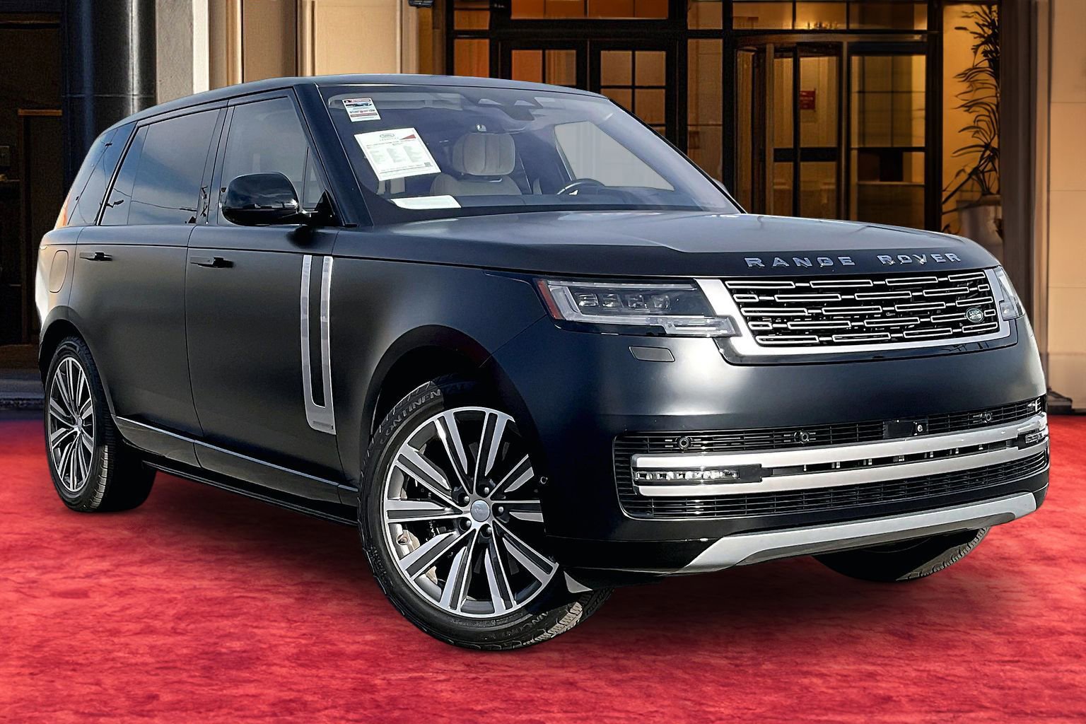 Certified 2023 Land Rover Range Rover Long Wheelbase Autobiography image 2