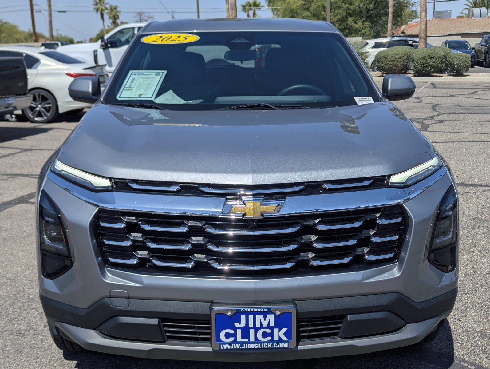 Used 2025 Chevrolet Equinox LT FWD image 6