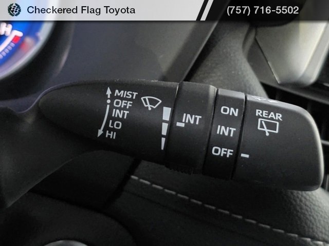 Used 2024 Toyota RAV4 XLE Premium image 31