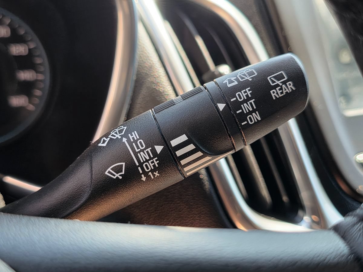 Used 2019 Chevrolet Equinox LT AWD/4WD image 49
