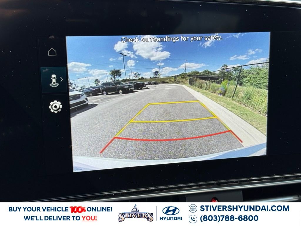 Certified 2025 Hyundai Elantra Limited image 6