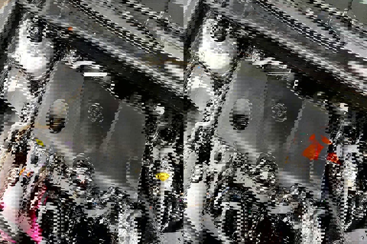 Used 2025 Toyota Camry LE image 33