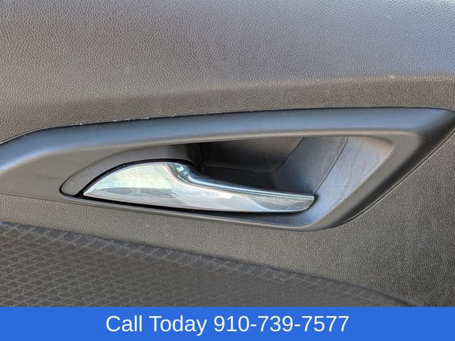 Used 2024 Chevrolet Malibu LT FWD image 28