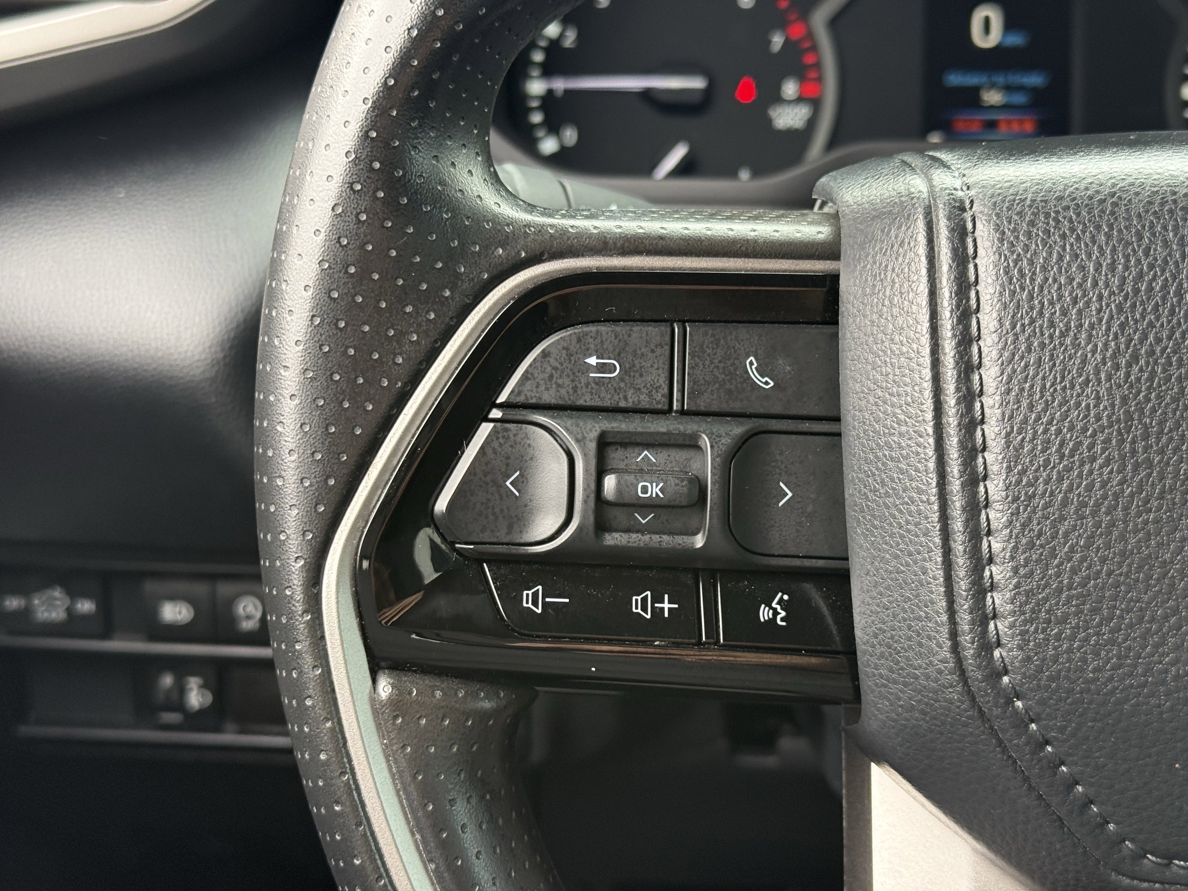 Used 2023 Toyota Tundra SR5 image 29