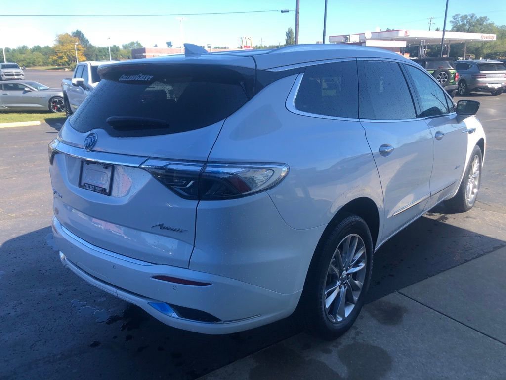 Used 2023 Buick Enclave Avenir w/ Avenir Technology Package image 7