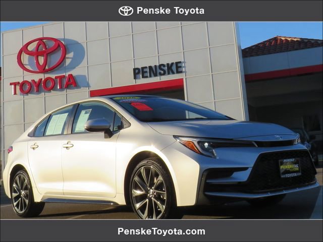 Certified 2026 Toyota Corolla SE image 1