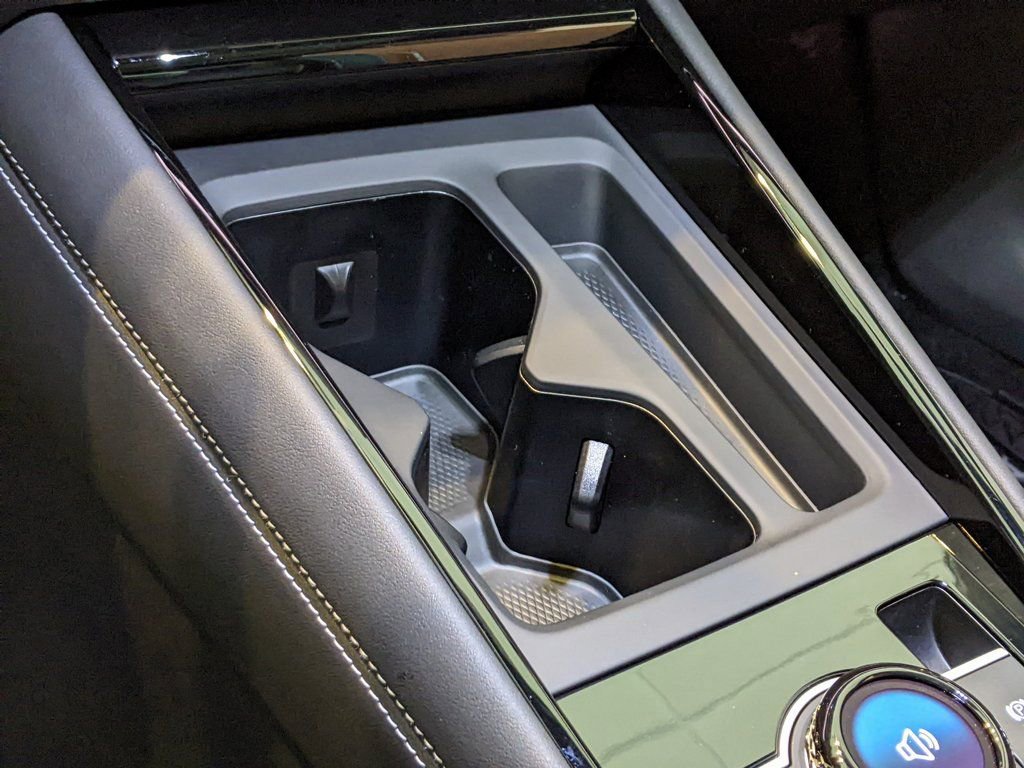 New 2026 Volkswagen Tiguan SEL R-Line image 19