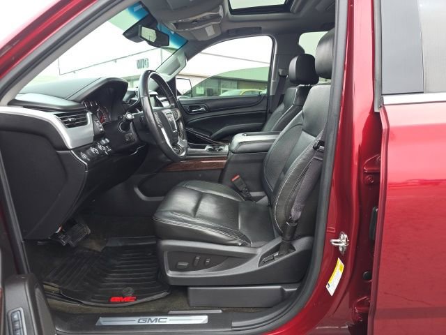 Used 2016 GMC Yukon SLT w/ Open Road Package image 20