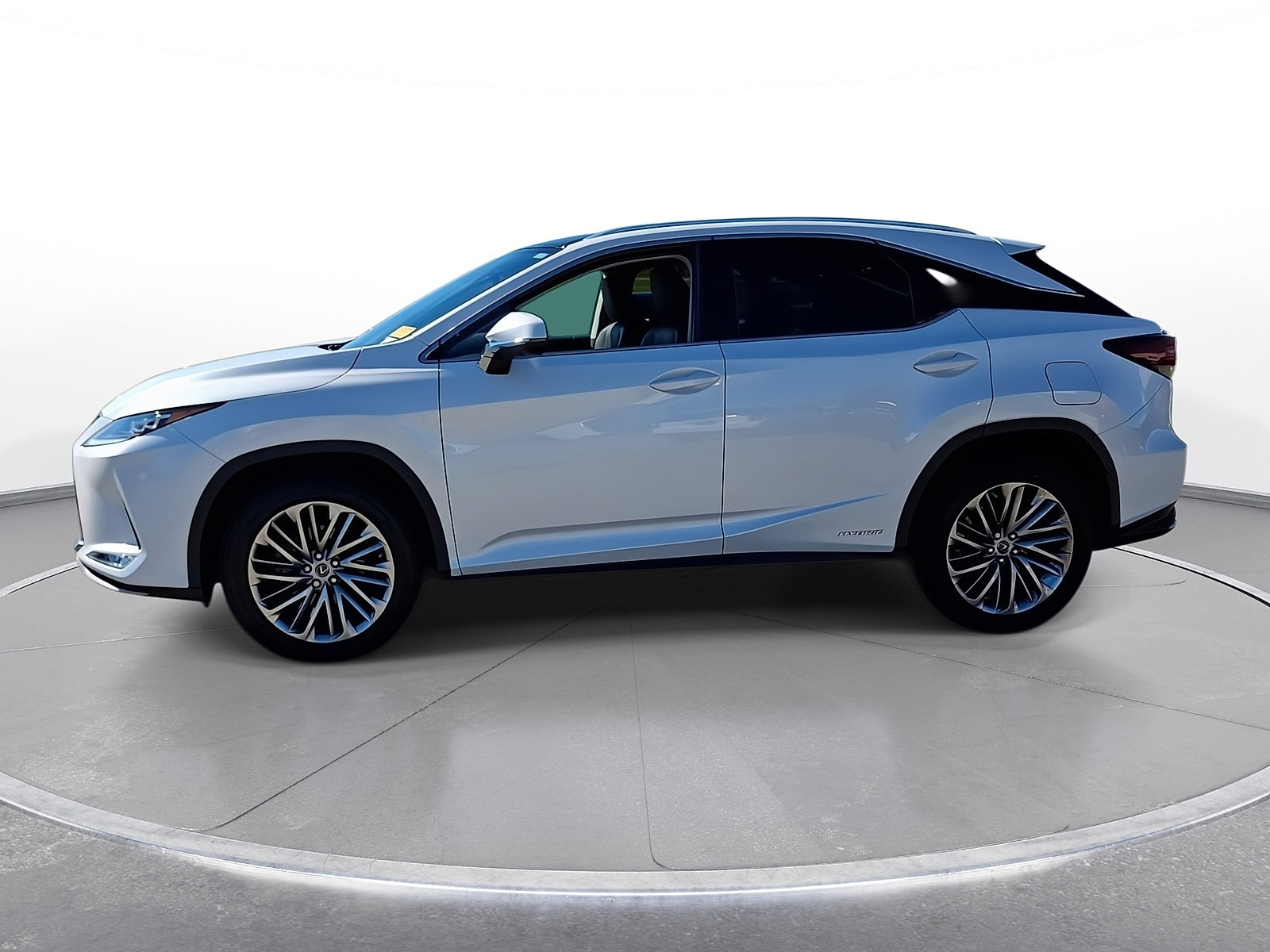 Used 2020 Lexus RX 450h AWD w/ Luxury Package image 4