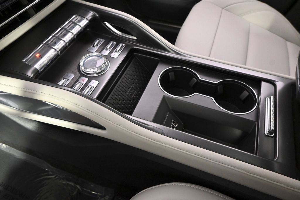 New 2026 Lincoln Nautilus Premier w/ Equipment Group 102A image 31