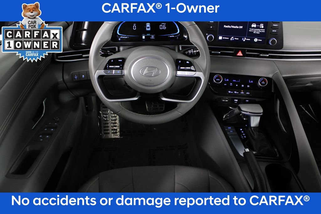 Certified 2025 Hyundai Elantra Sport image 5