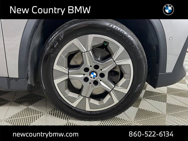 Used 2023 BMW X1 xDrive28i w/ Premium Package AWD/4WD image 9