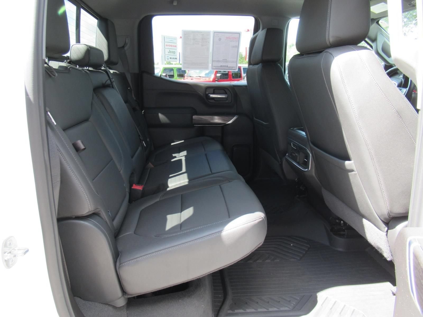 Used 2021 Chevrolet Silverado 1500 LTZ AWD/4WD image 33