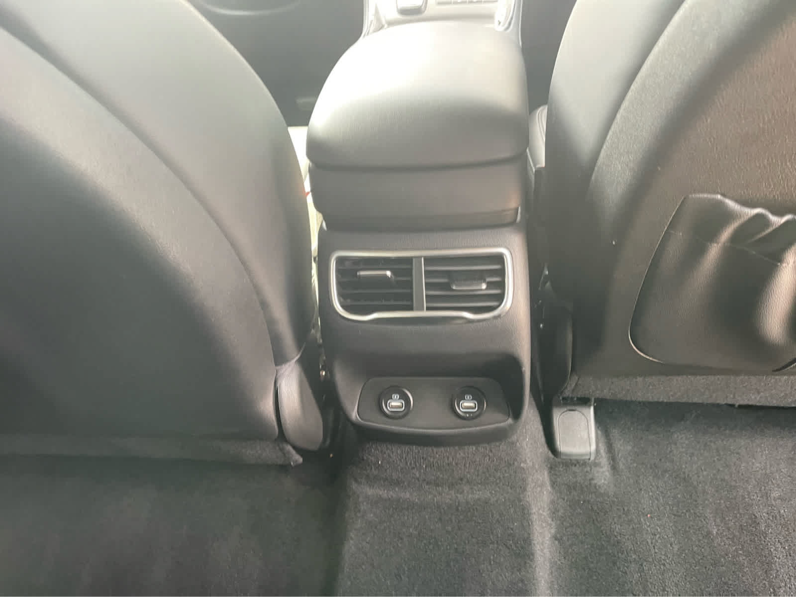 Used 2023 Hyundai Santa Fe SEL w/ Premium Package AWD/4WD image 26