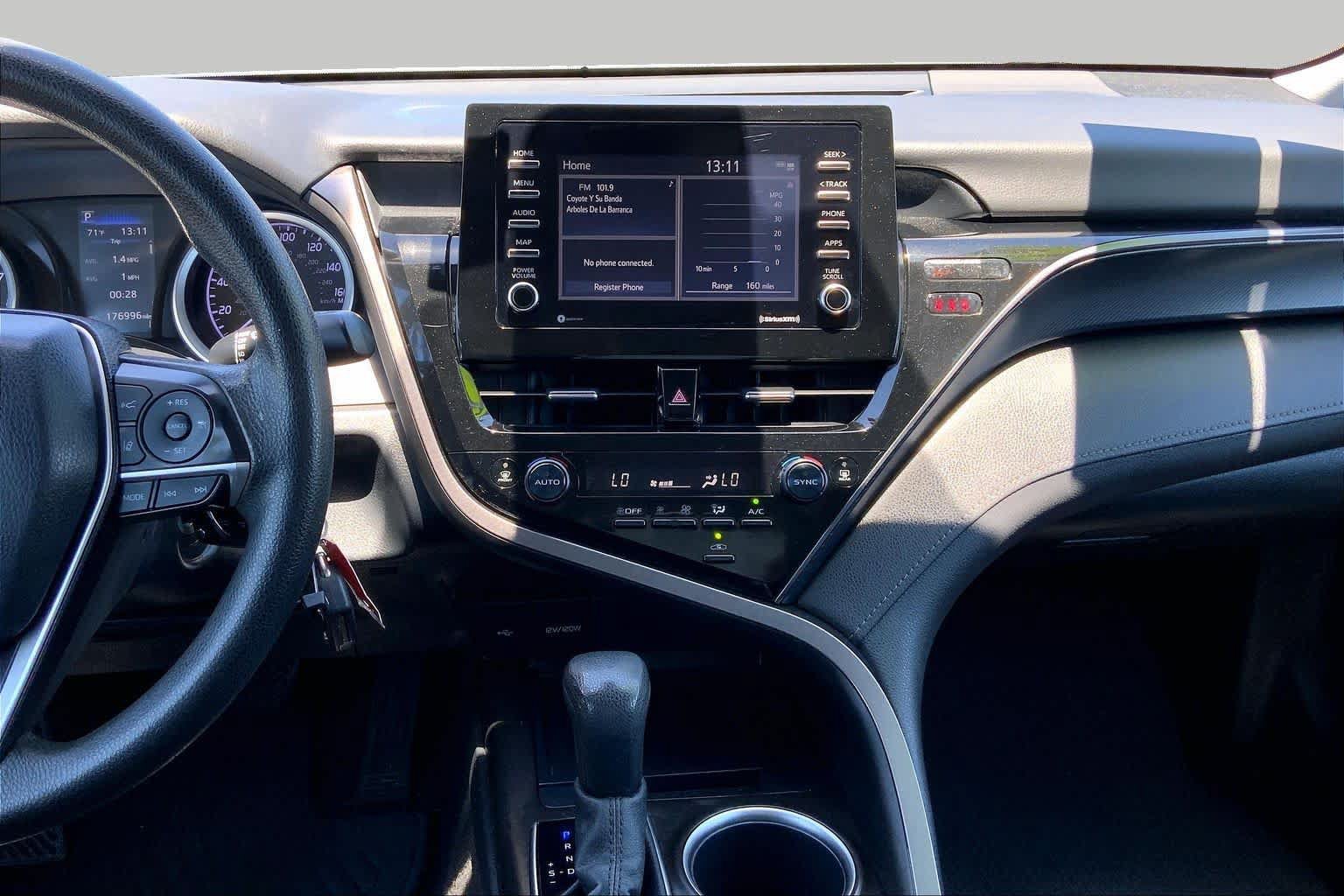 Used 2022 Toyota Camry LE w/ Carpet Mat Package (TMS) FWD image 6