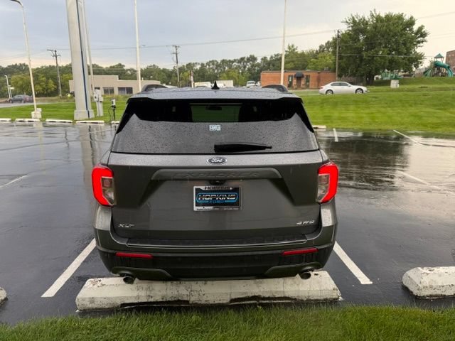 Certified 2024 Ford Explorer XLT w/ Equipment Group 202A AWD/4WD image 5