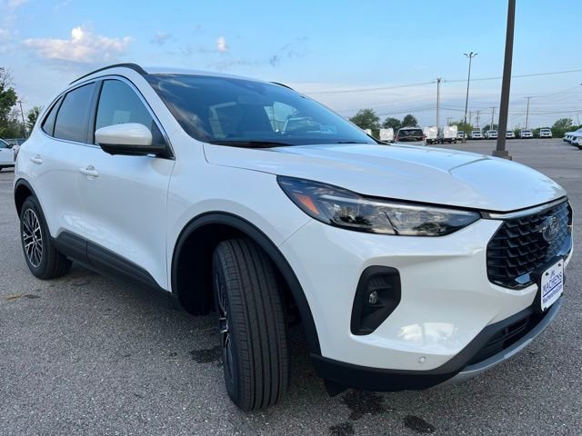 New 2025 Ford Escape Base image 8