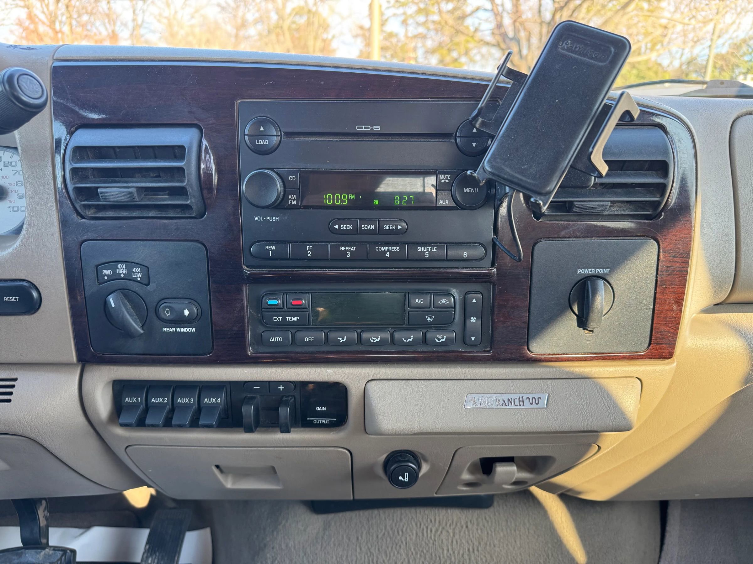 Used 2006 Ford F350 King Ranch image 25