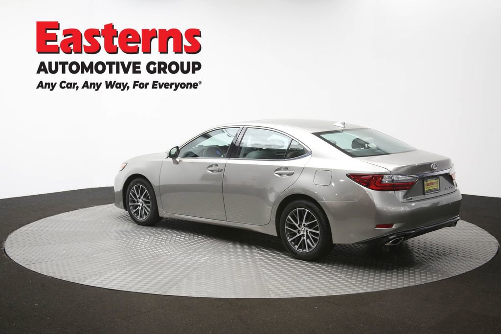 Used 2016 Lexus ES 350 w/ Premium Package w/Wood Trim FWD image 65