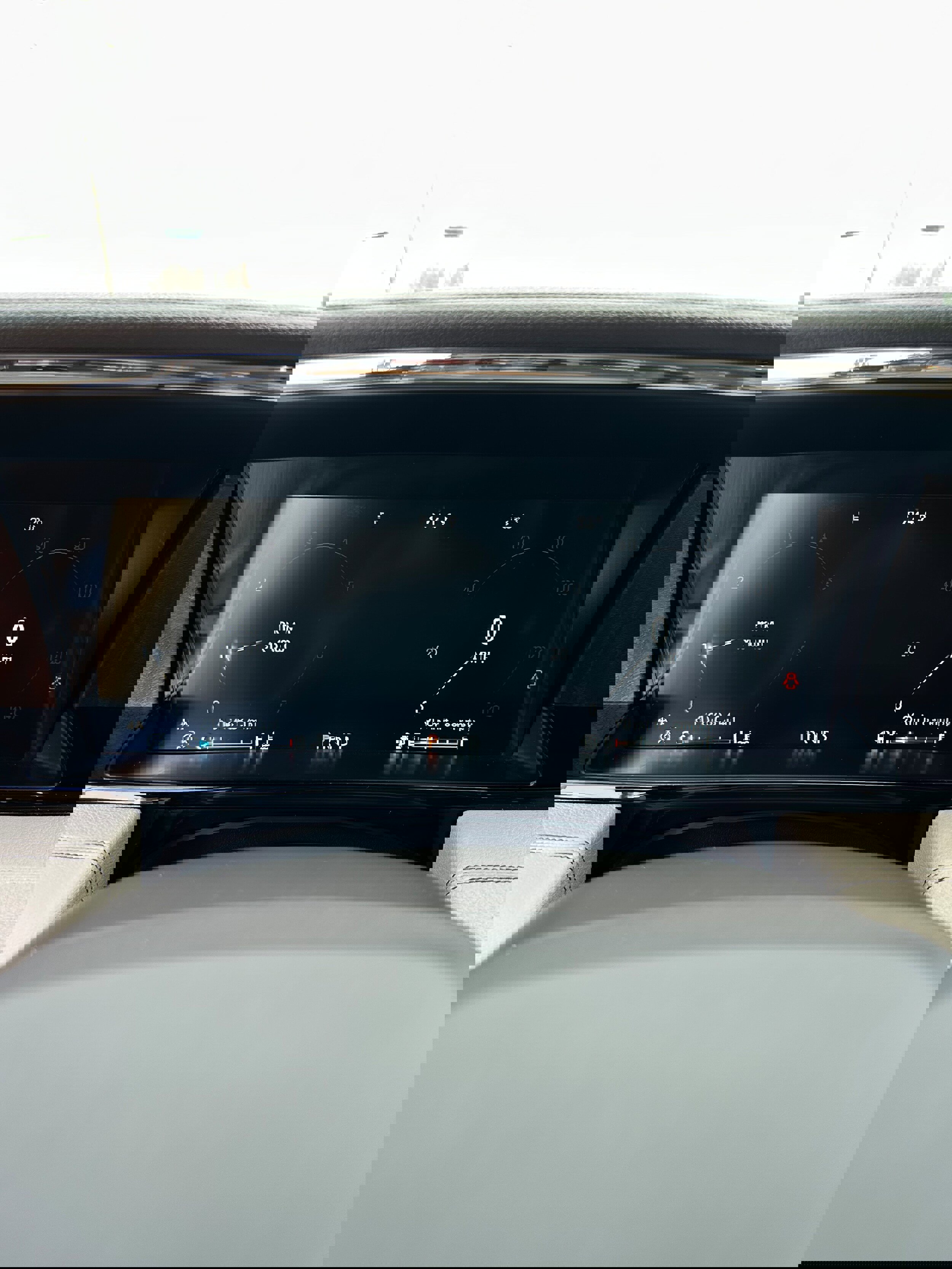 Used 2019 Lincoln Navigator Premiere image 15