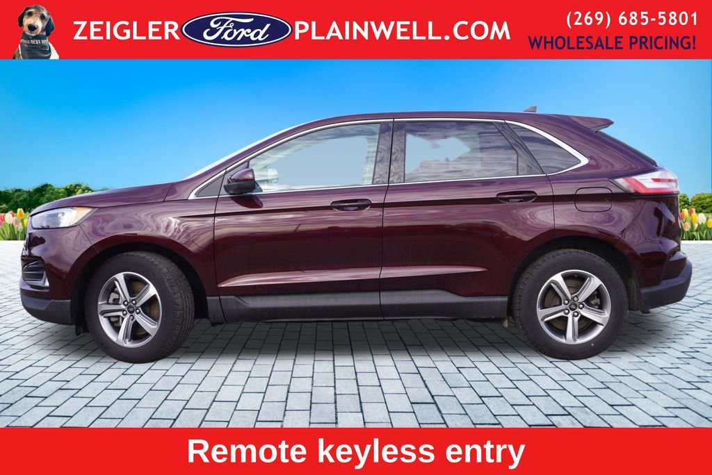 Used 2024 Ford Edge SEL w/ Convenience Package image 3