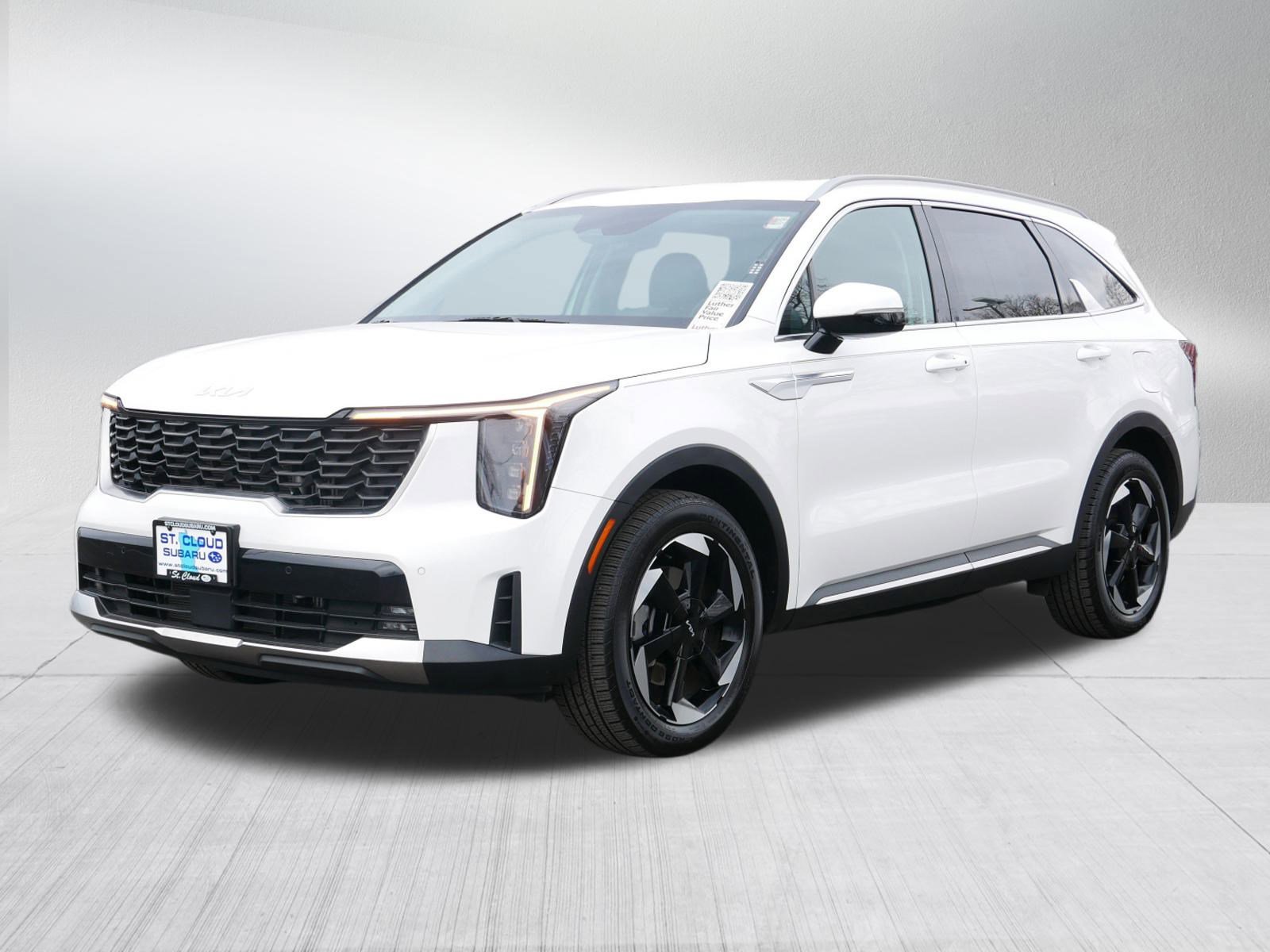 Used 2025 Kia Sorento EX image 3