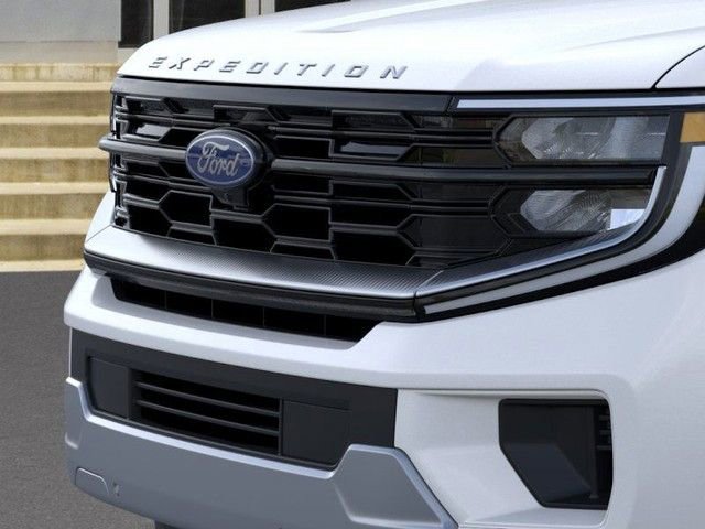 New 2026 Ford Expedition Platinum w/ Driver's Package image 17