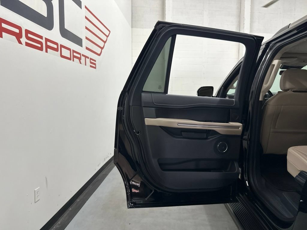 Used 2024 Ford Expedition Max Limited AWD/4WD image 55