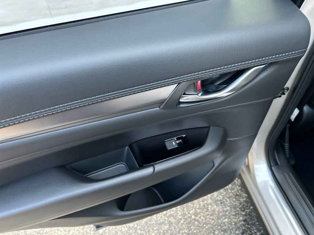 New 2025 MAZDA CX-5 AWD 2.5 S w/ Select Package image 24