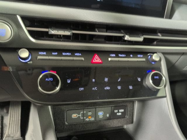New 2026 Hyundai Sonata SEL FWD image 17