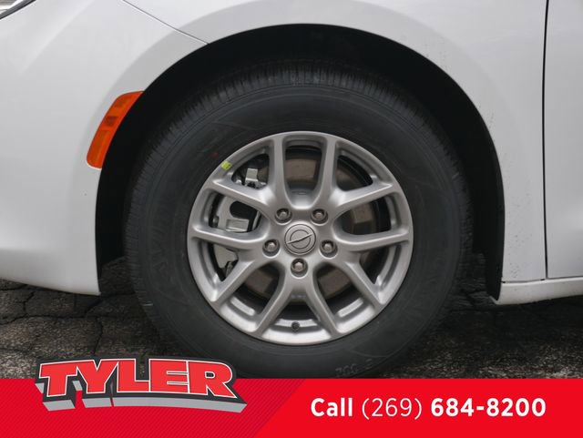 New 2026 Chrysler Voyager LX image 44