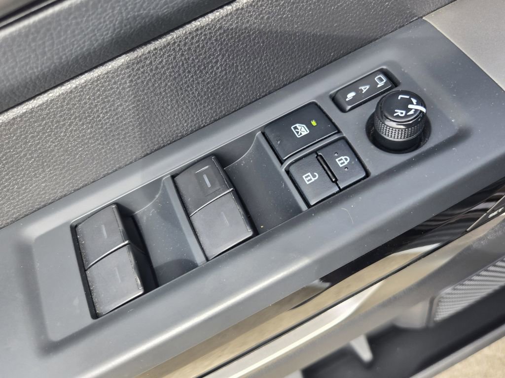 Used 2022 Toyota Tundra Limited image 24