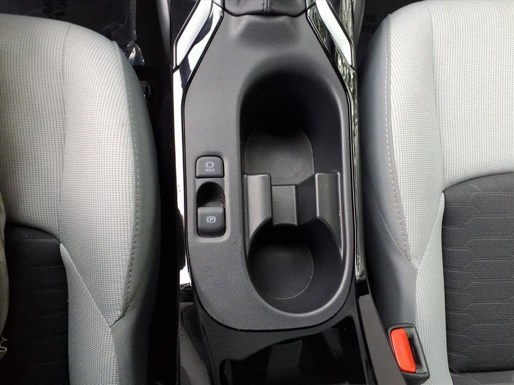 Used 2025 Toyota Corolla SE w/ SE Package FWD image 14